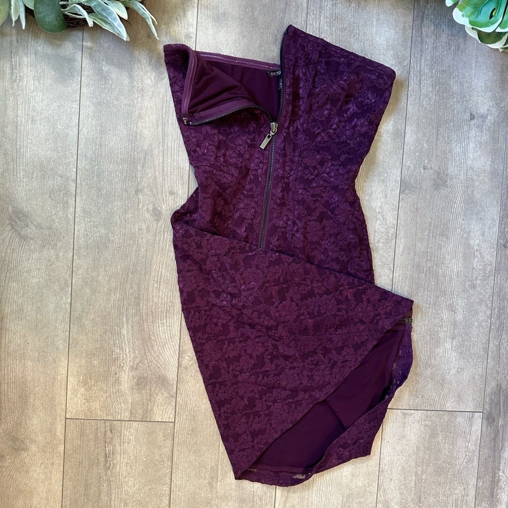 Y2K Victoria’s Secret front zip Strapless Lace Mini Dress / Lingerie